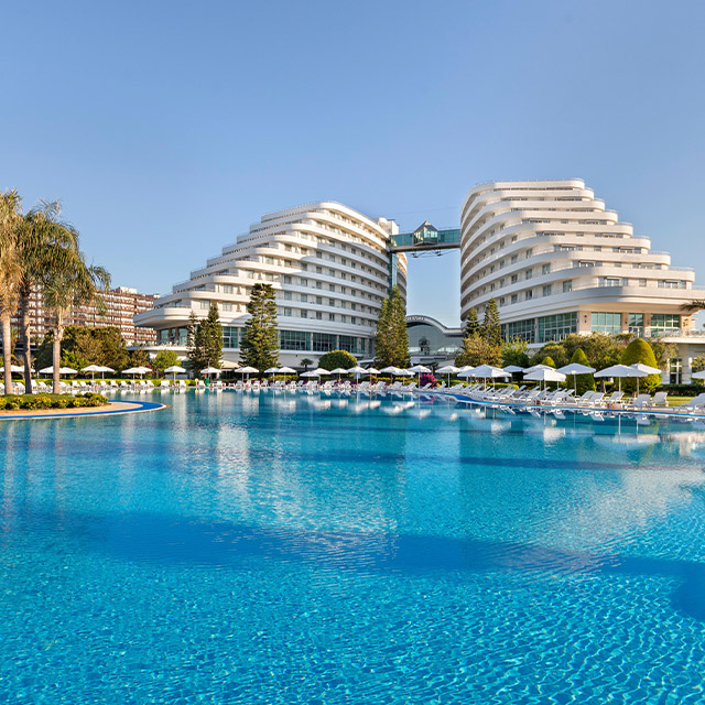 Turkey-5star-Hotel-Miracle-Resort.jpg